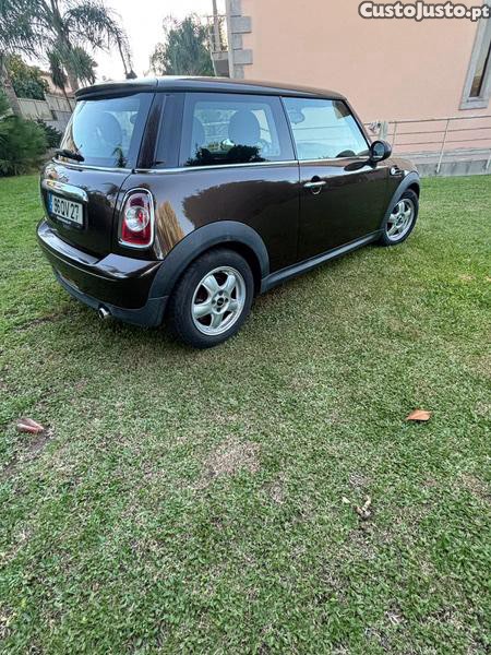 MINI One 1.6 — fotografia 10
