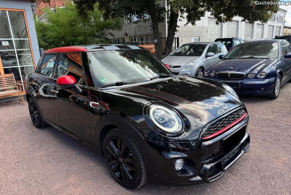 MINI Cooper Jonh Cooper Works - 18 foto 3