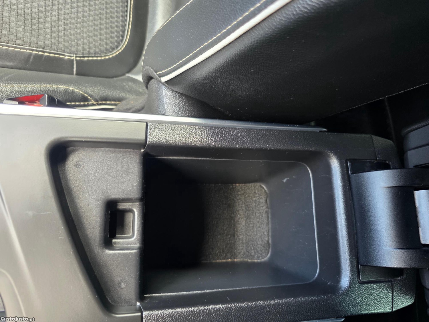 Renault Mégane ST 1.5 DCI Bose Edition — fotografia 12