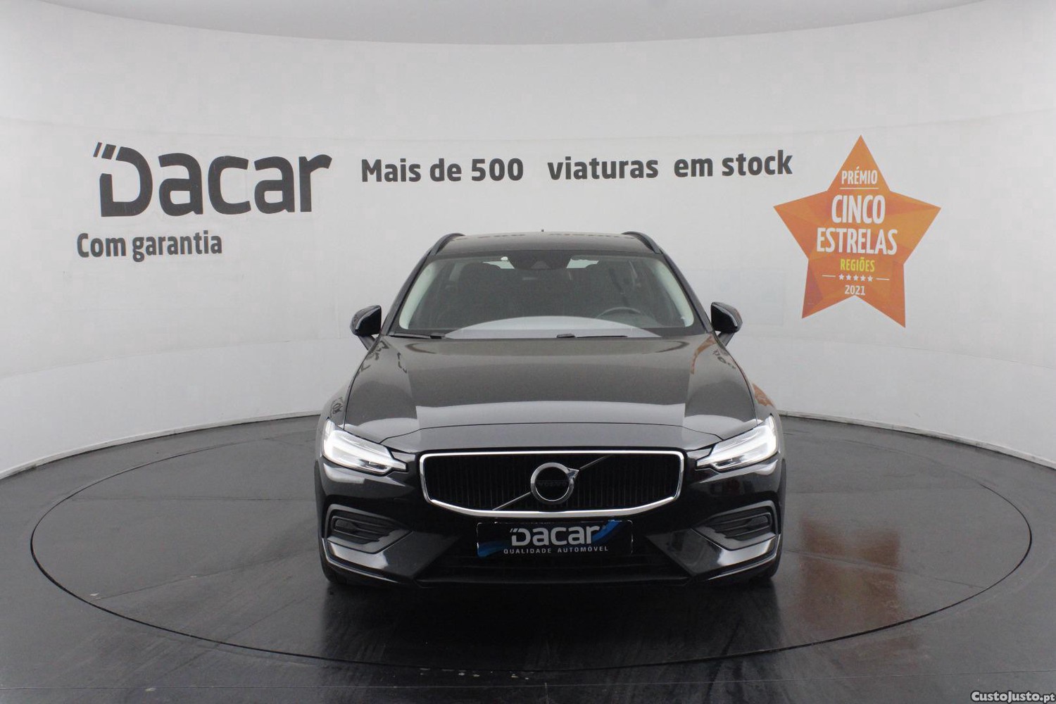 Volvo V60 2.0 D3 MOMENTUM (AUTO) - 18 foto 2