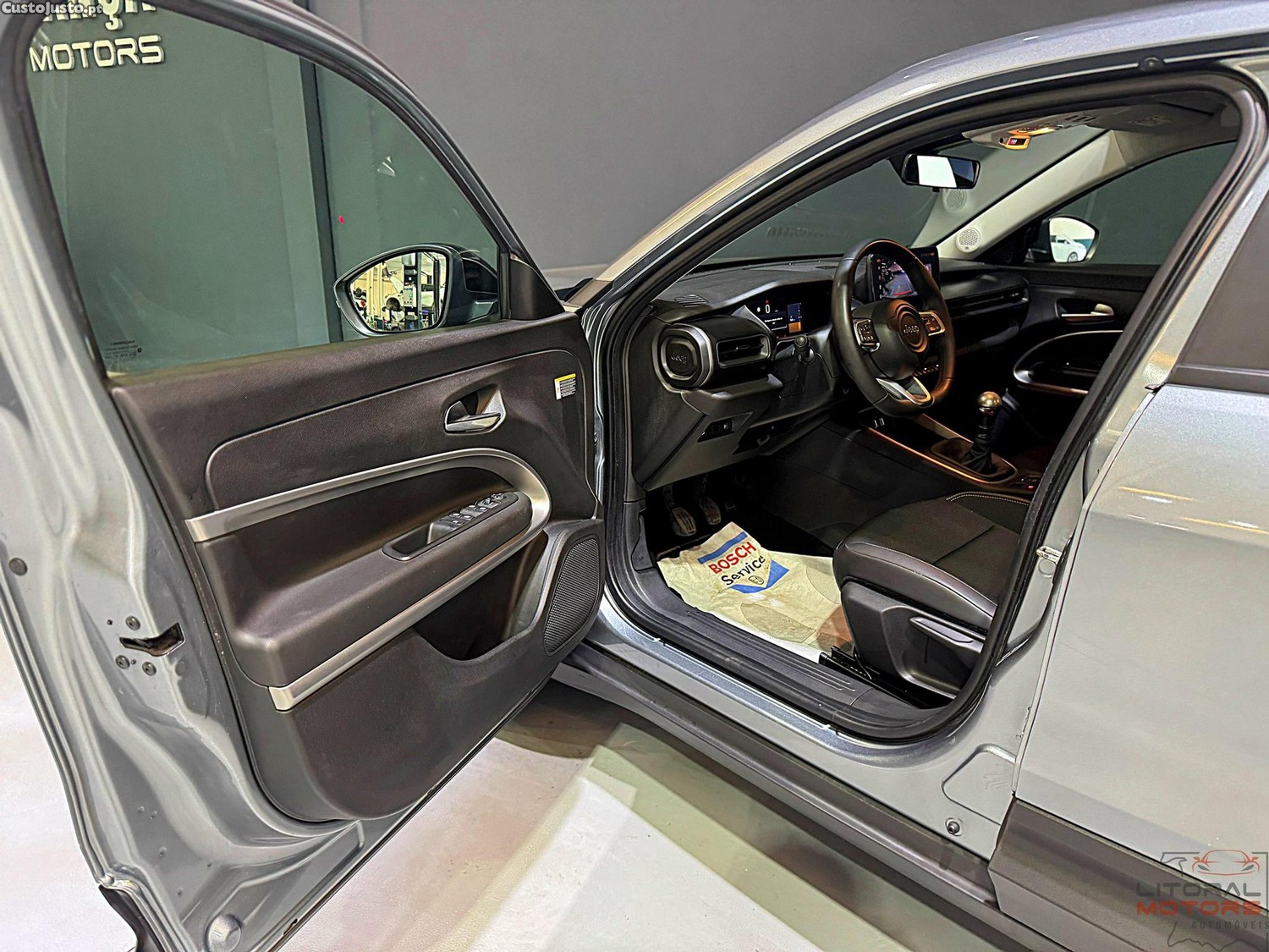 Jeep Avenger 1.2 GSE T3 Altitude — fotografia 12
