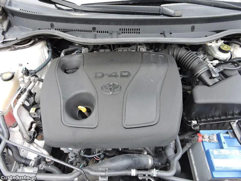 Toyota Auris 1.4 d-4d comfort+p.style - 14 foto 5