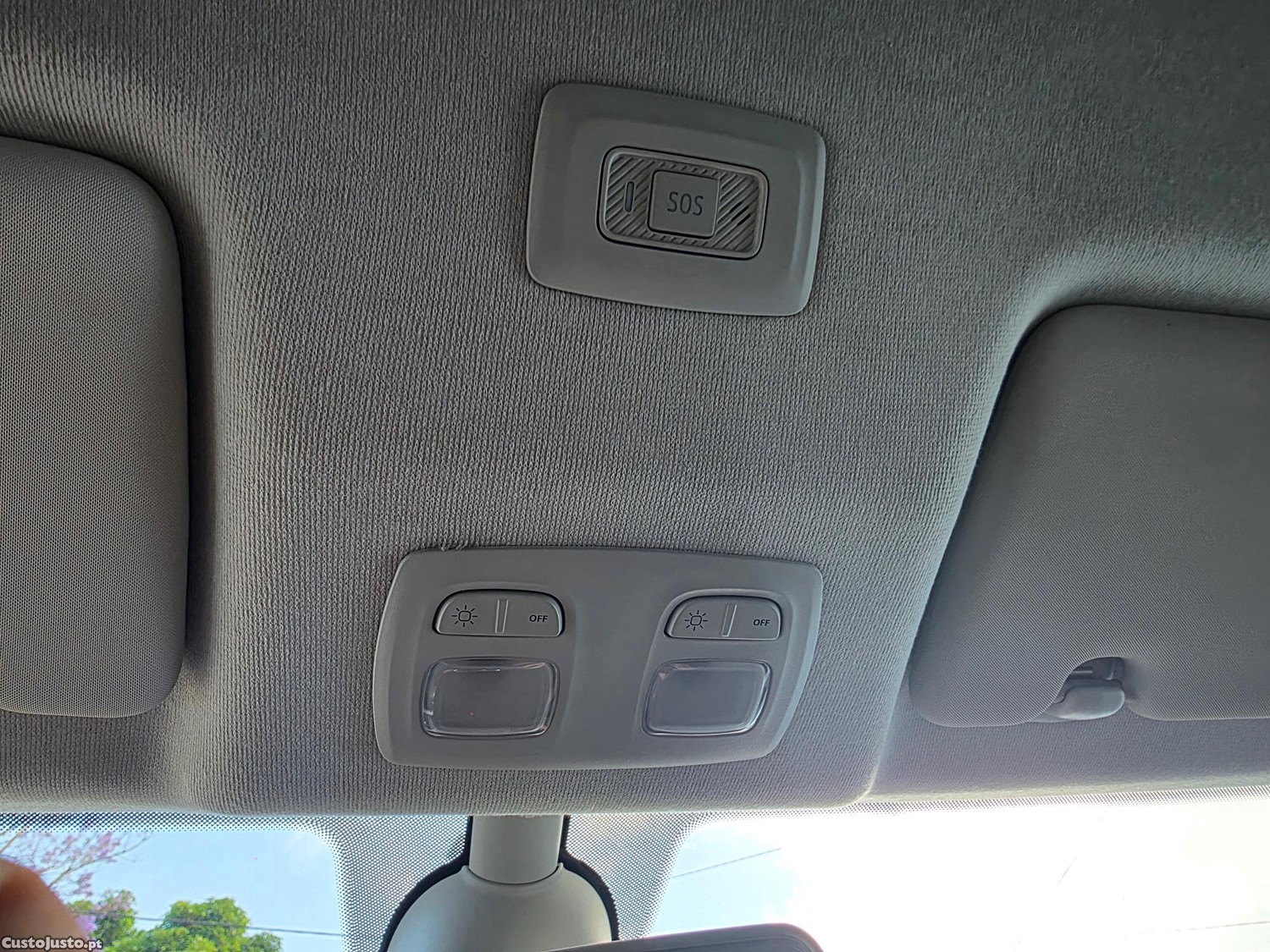 Dacia Sandero 1.0 TCE Comfort — fotografia 8
