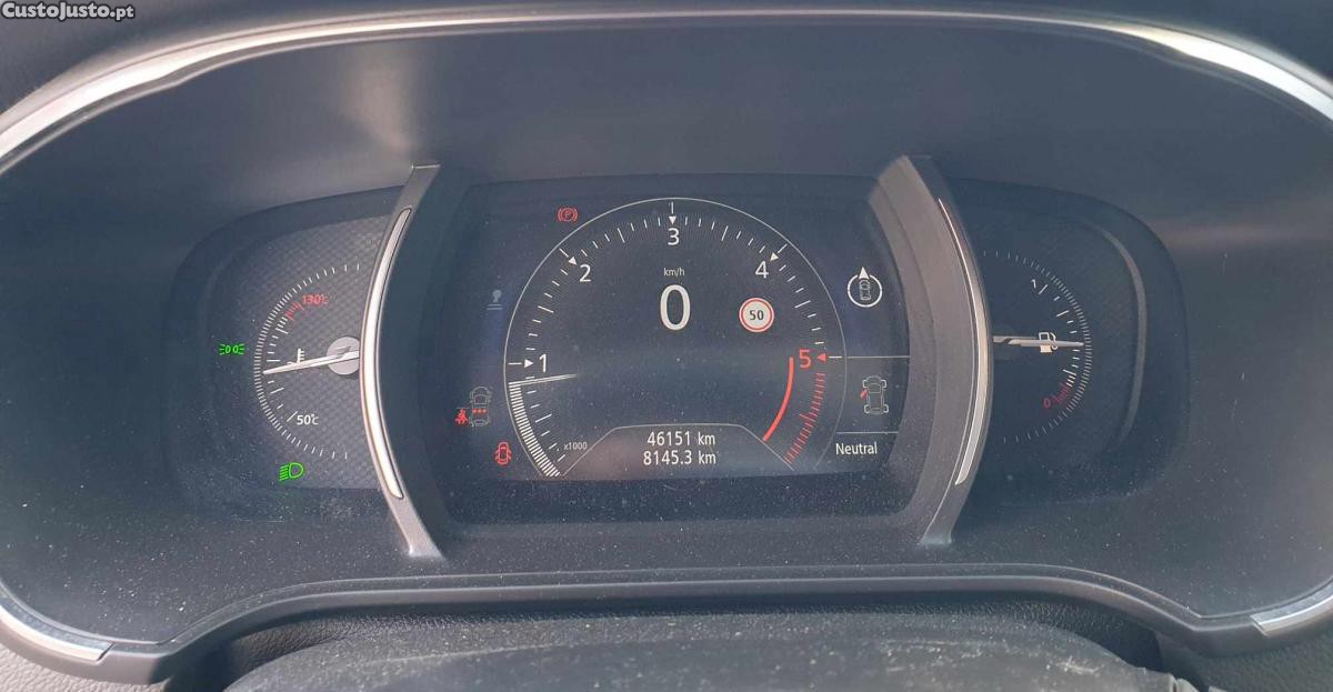 Renault Mégane IV ST 1.5 BLUE DCI (DIESEL) GT LINE — fotografia 4