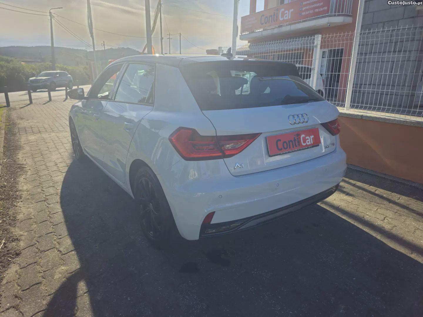 Audi A1 30 tfsi advanced s tronic — fotografia 7