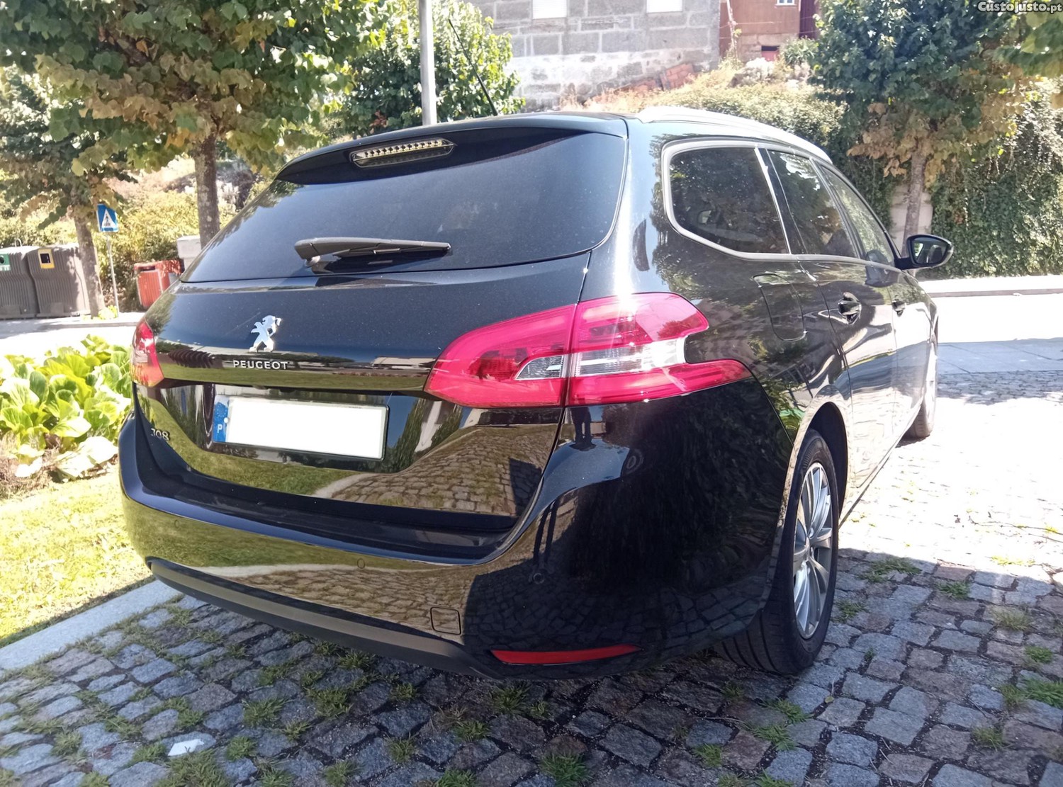 Peugeot 308 SW 1.5 BlueHDi Style — photo 4