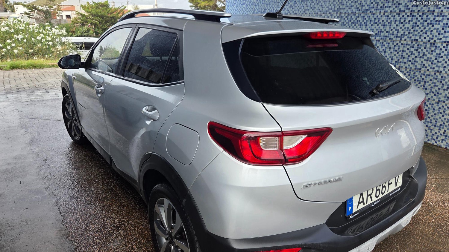 Kia Stonic Stonic - 22 foto 3