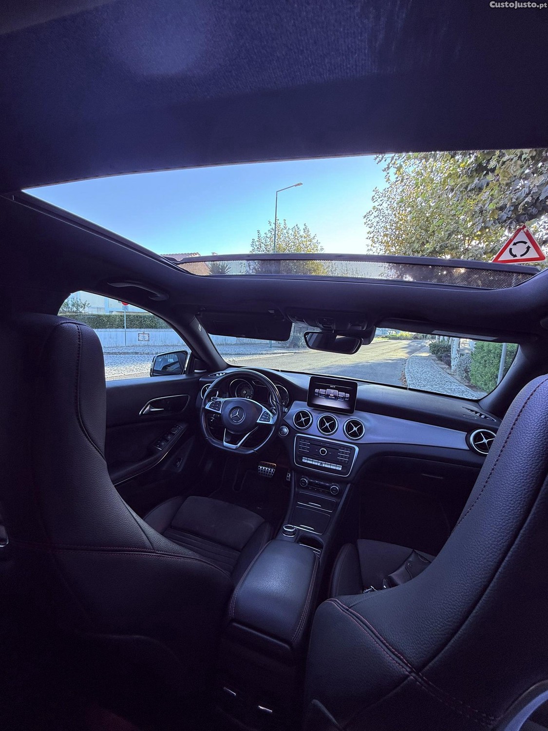 Mercedes-Benz CLA 200 Amg - 18 foto 2