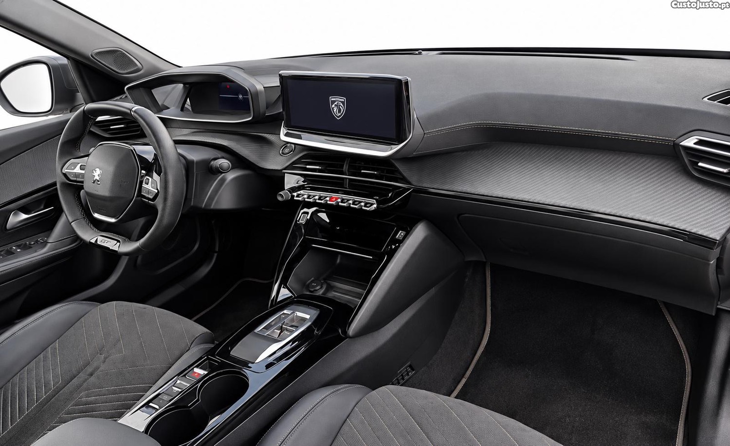 Peugeot e-2008 GT 156CV 54Kwh (AUTO) - 24 — photo 4