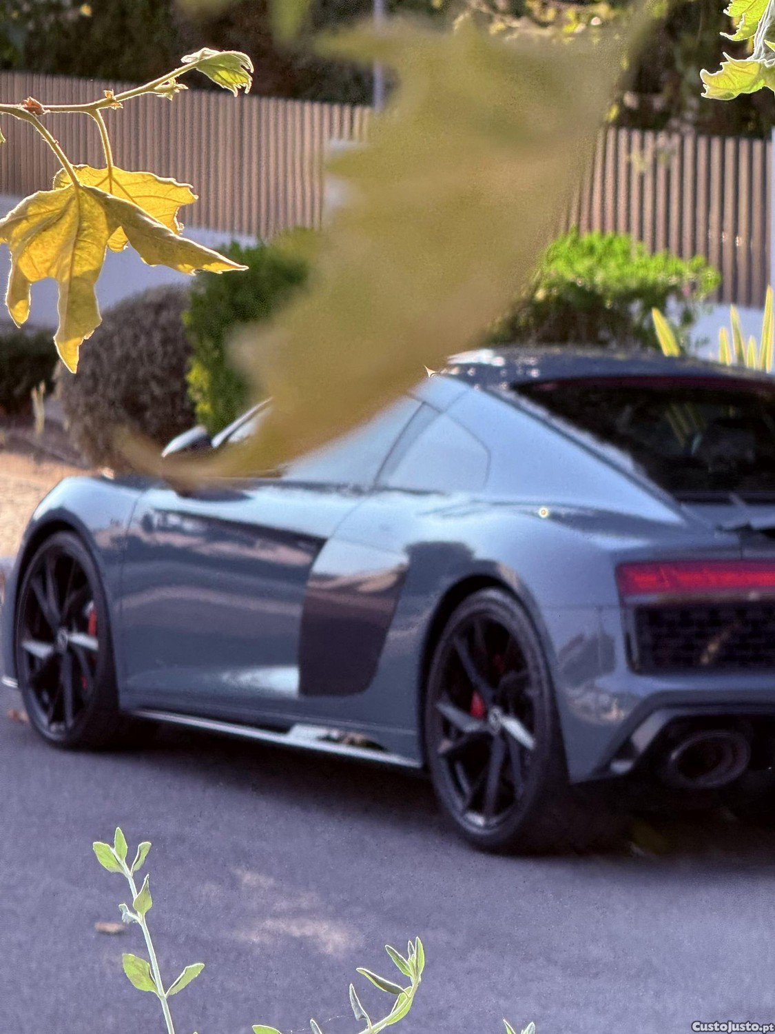 Audi R8 Coupe 5.2 V10 — fotografia 8