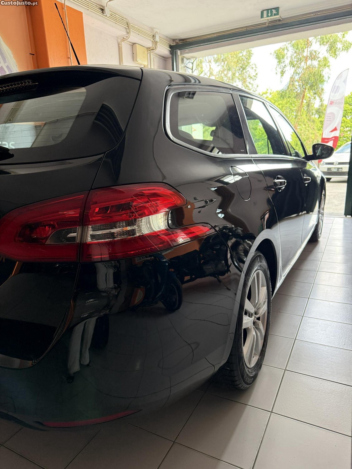 Peugeot 308 1.6 HDI — photo 2