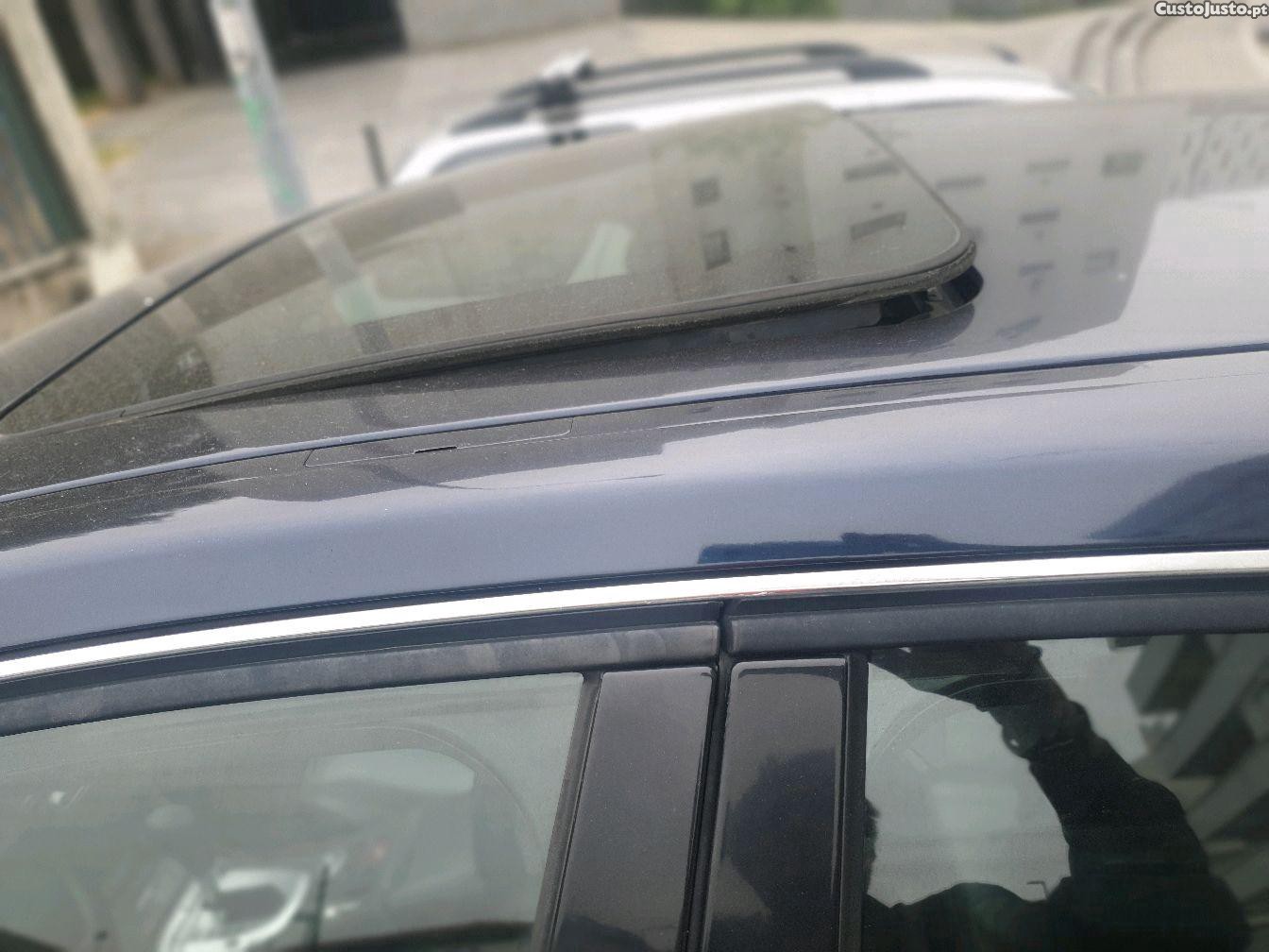 Renault Vel Satis top gama V6 3.0180cv Initiale Paris — fotografia 5