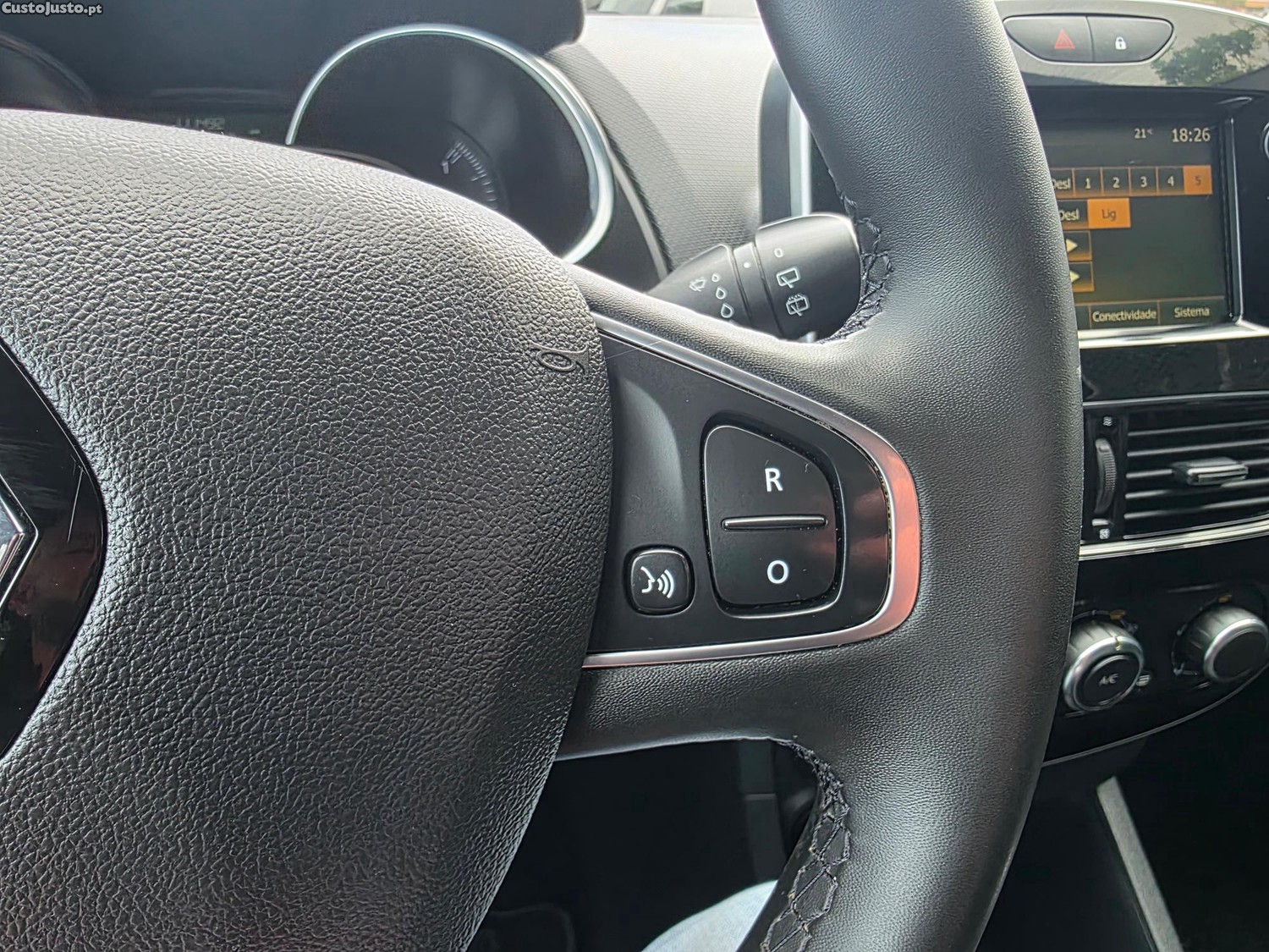 Renault Clio ST 0.9 TCE Limited — fotografia 9