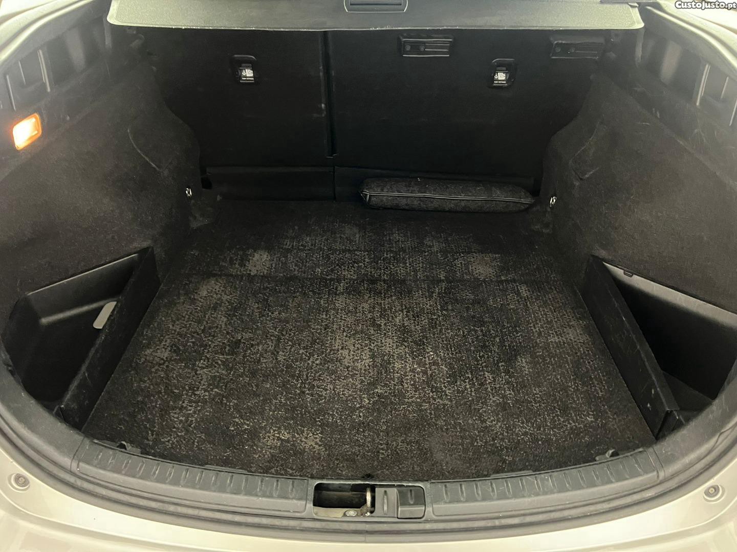 Toyota Auris TOURING SPORTS 1.4 D-4D ACTIVE — fotografia 3