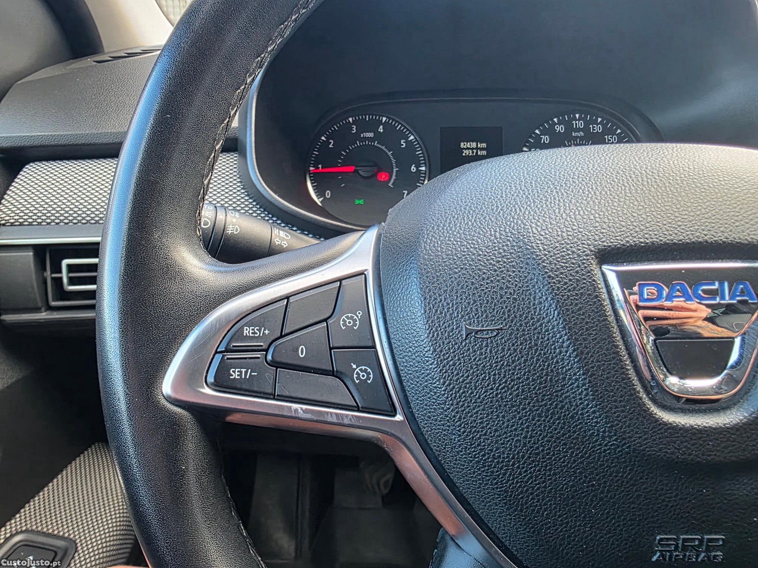 Dacia Sandero 1.0 TCE Comfort — fotografia 6