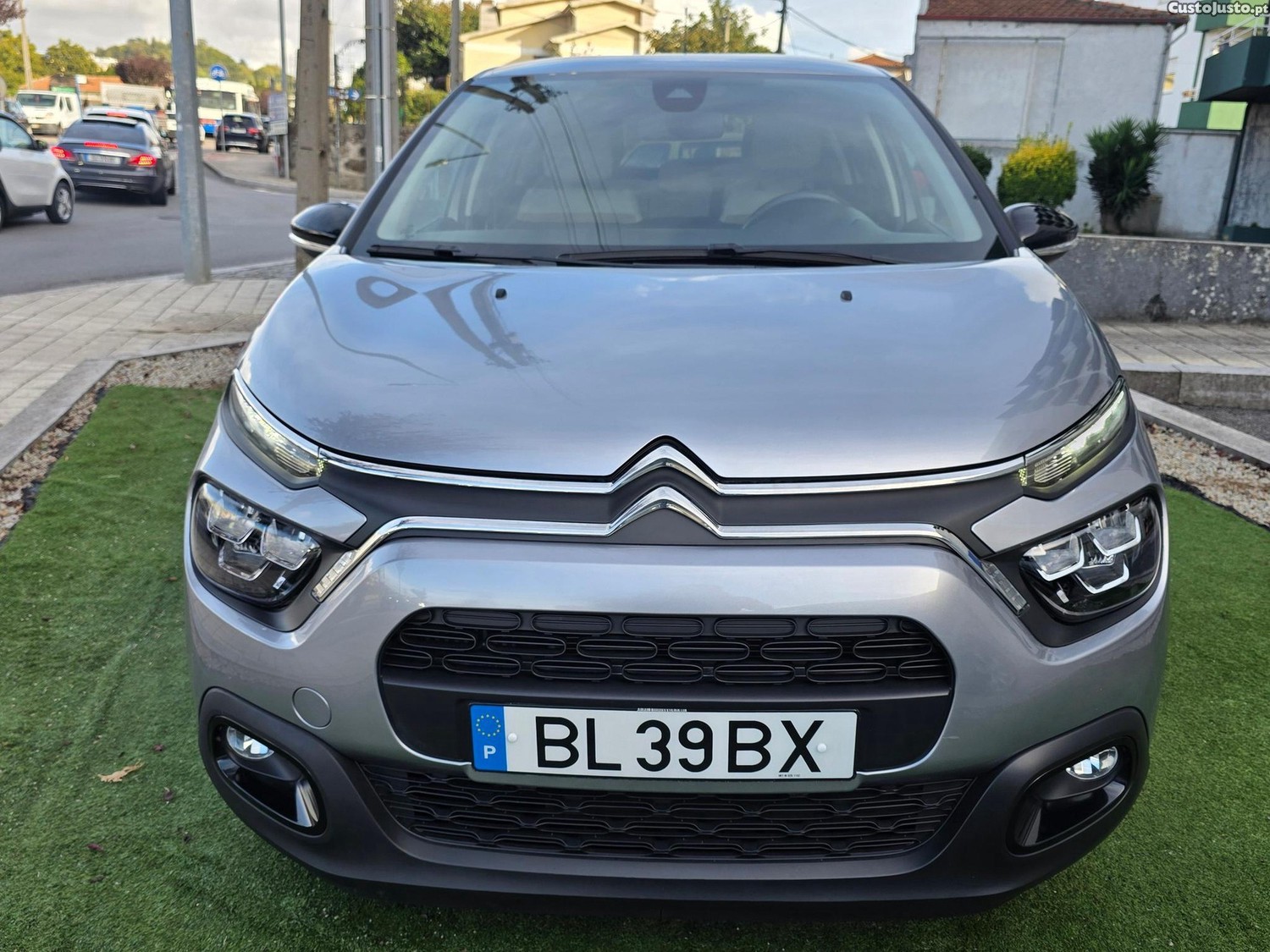 Citroën C3 1.2 PureTech Shine Pack — photo 2