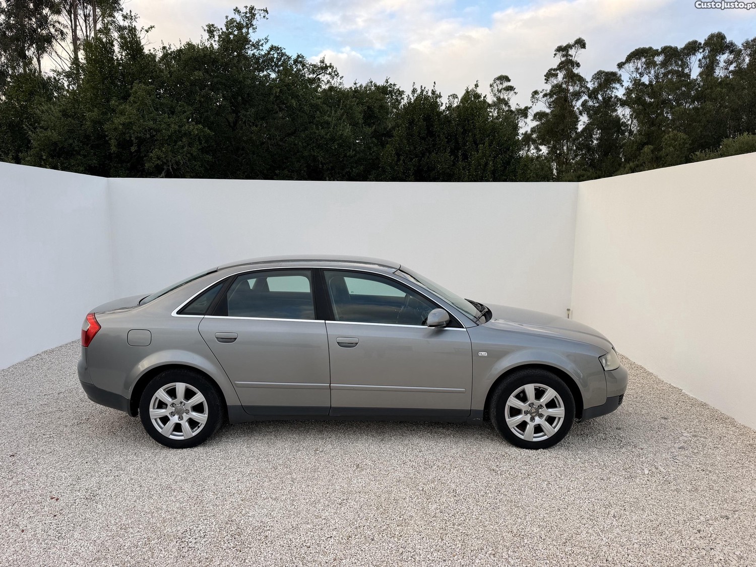 Audi A4 1.9 130Cv - 02 foto 3