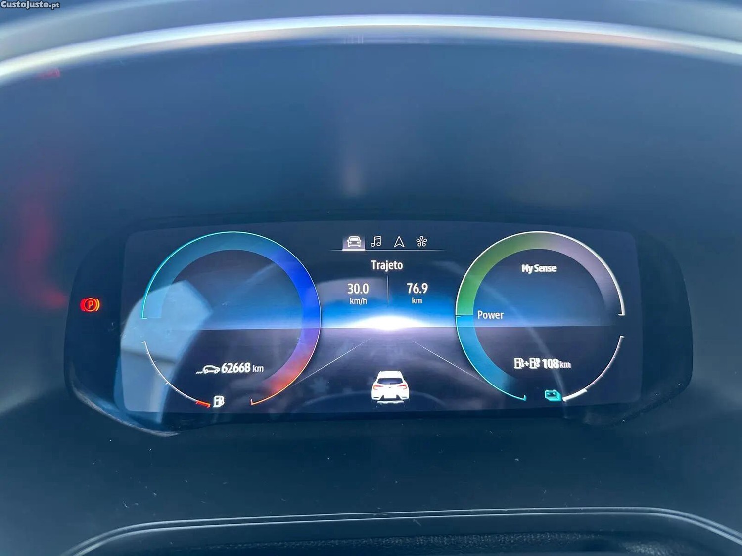 Renault Captur 1.6 E-Tech Intens — fotografia 9