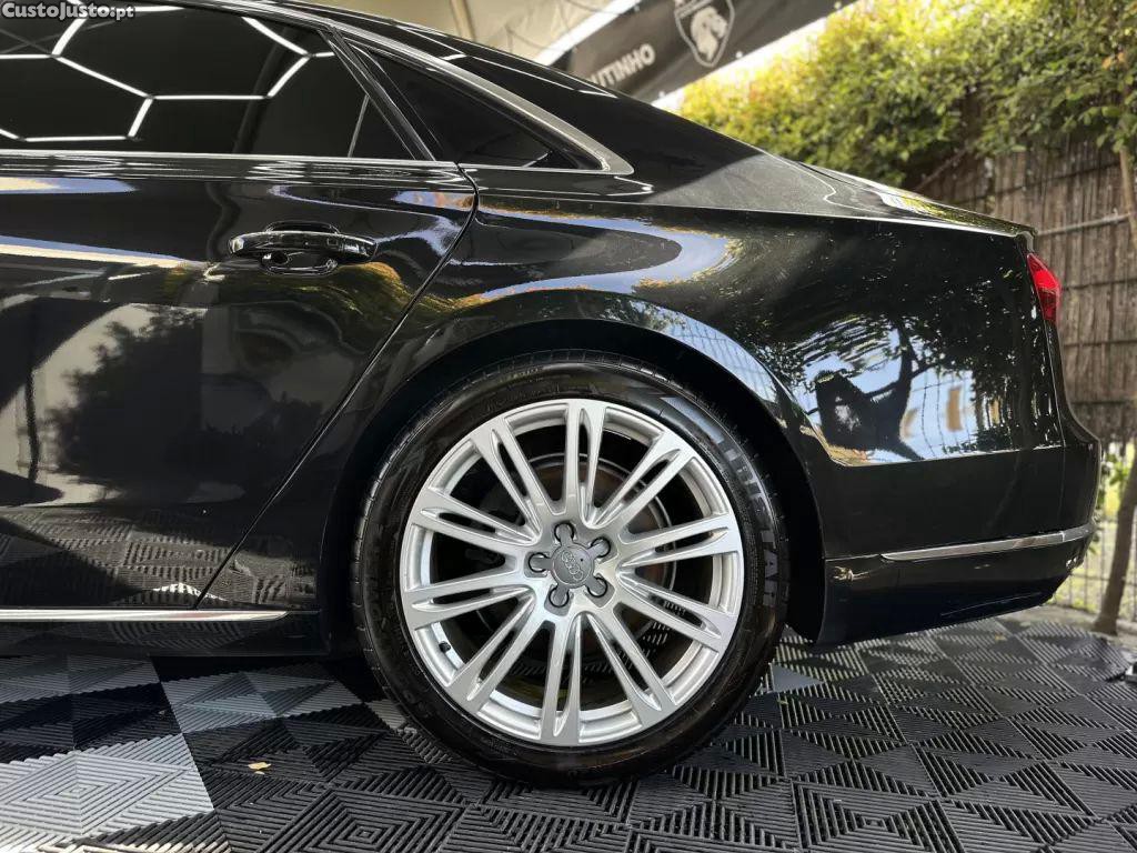 Audi A8 3.0 tdi v6 quattro clean exclusive - 16 foto 4
