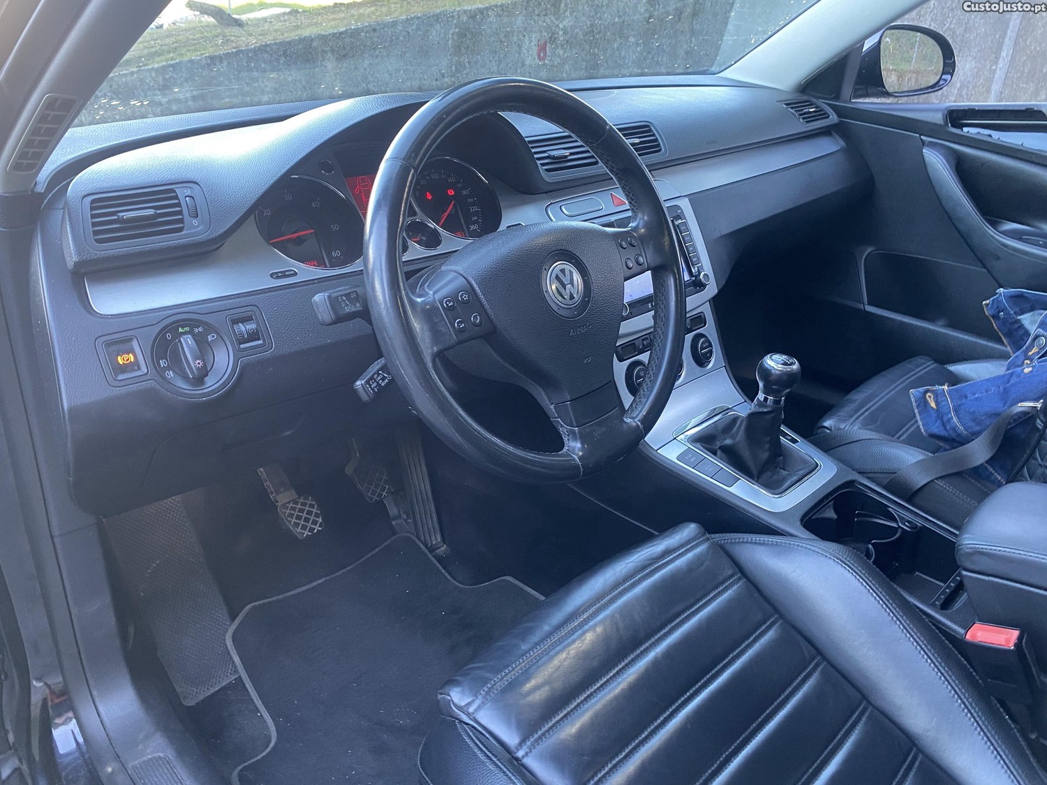 VW Passat 2.0 Tdi HIGHLINE — photo 4