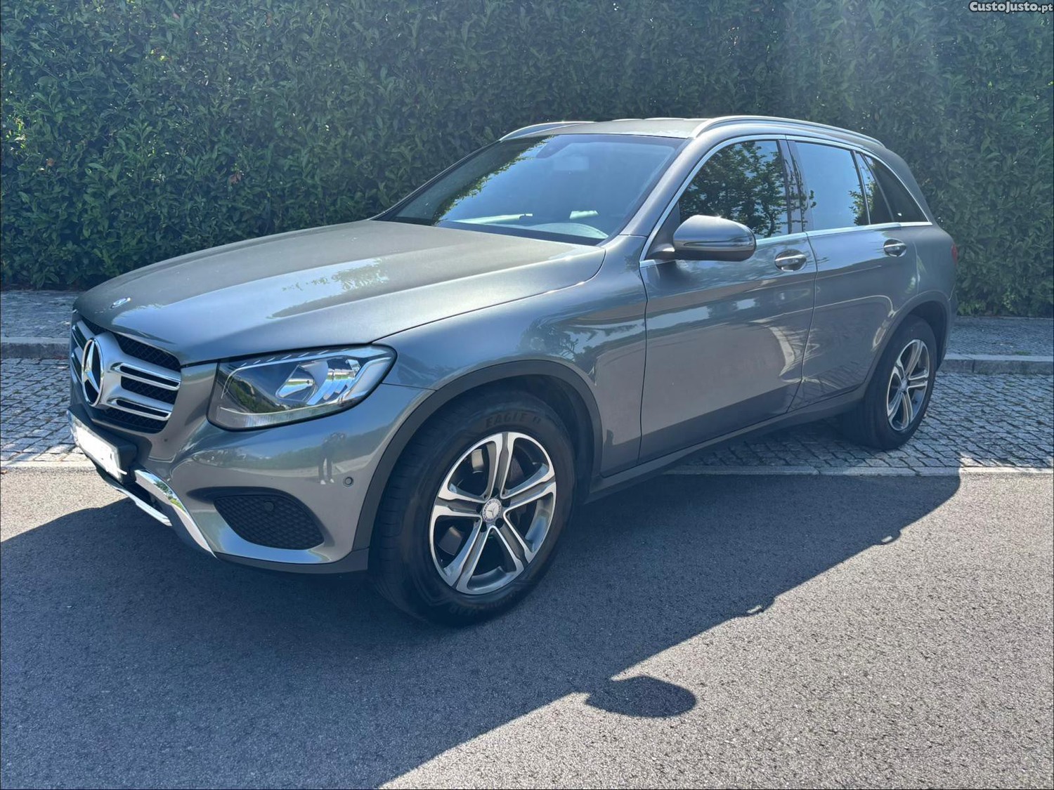 Mercedes-Benz GLC 250 d 4 Matic - Nacional - Int. AMG — fotografia 7