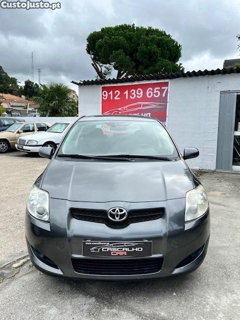 Toyota Auris 1.4 VVT-i AC - 07 foto 2