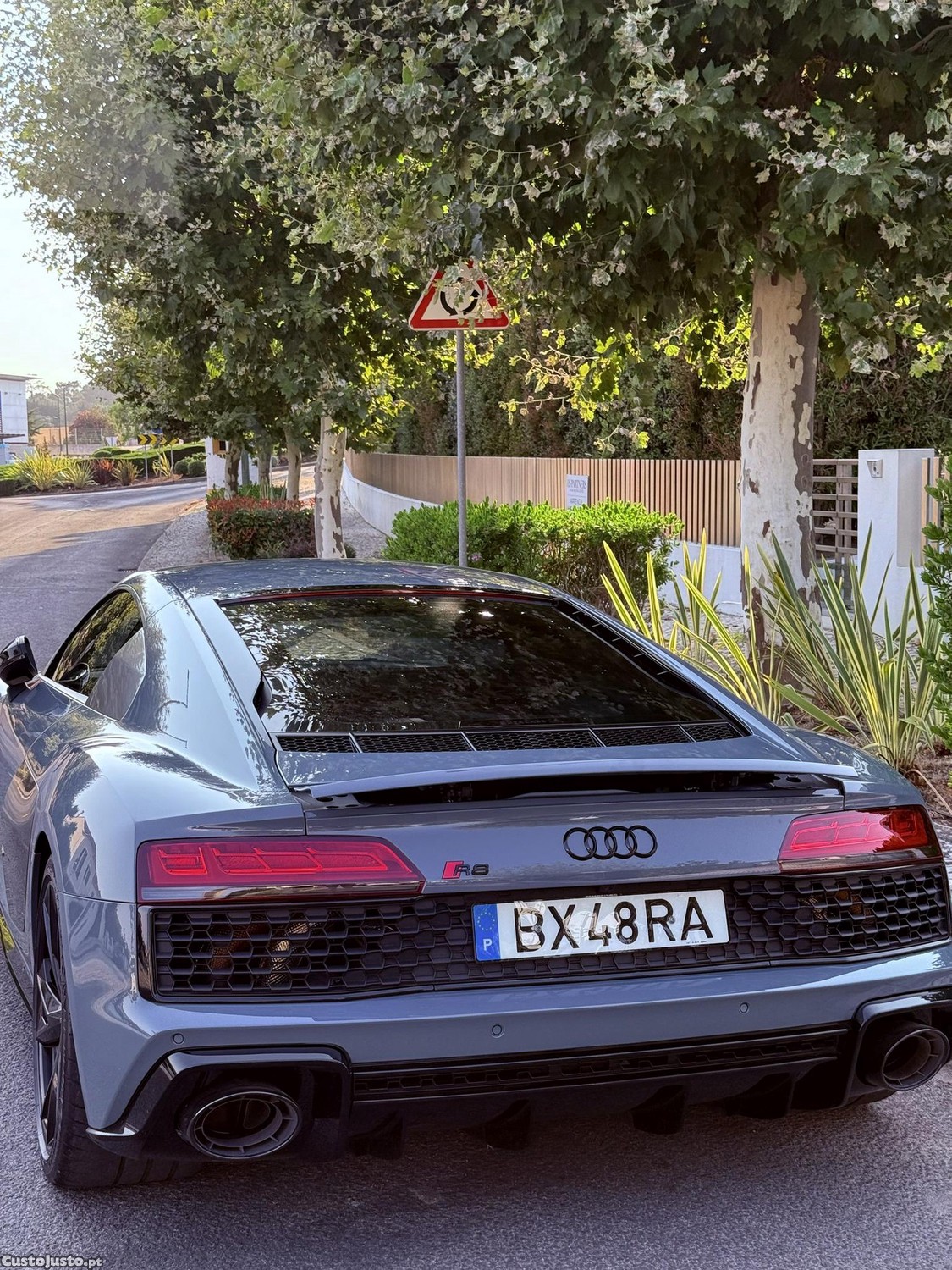 Audi R8 Coupe 5.2 V10 — fotografia 26
