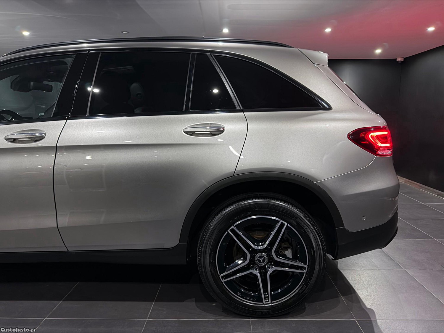 Mercedes-Benz GLC 300 de 4Matic 9G-TRONIC AMG Line - 21 — photo 5