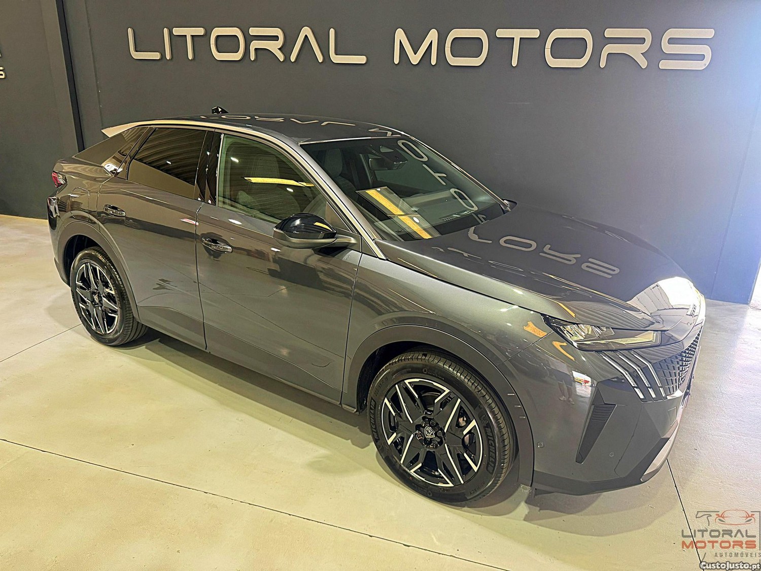 Peugeot 3008 1.2 Hybrid Allure e-DCS6 - 26 — photo 2