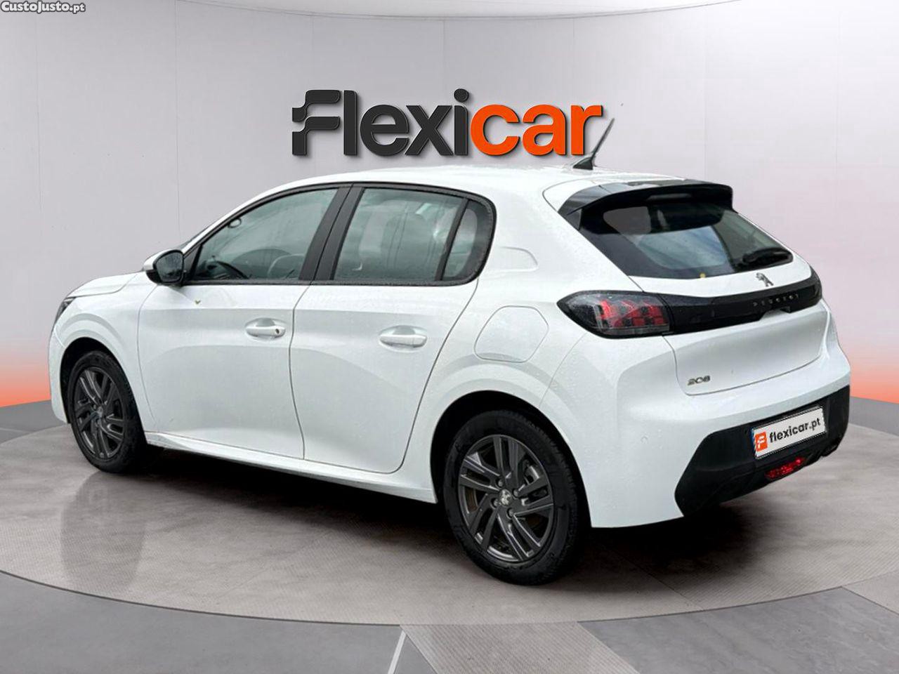 Peugeot 208 1.2 PureTech Active Pack — fotografia 10