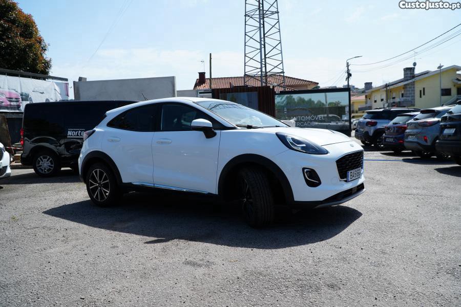 Ford Puma 1.0 EcoBoost MHEV Ti — fotografia 12