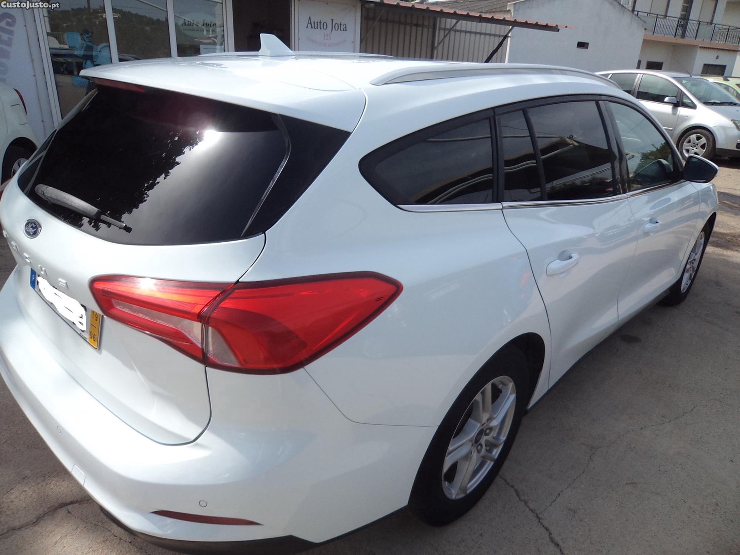 Ford Focus 1.0c.c Ecoboost Cx Automática - 19 foto 4