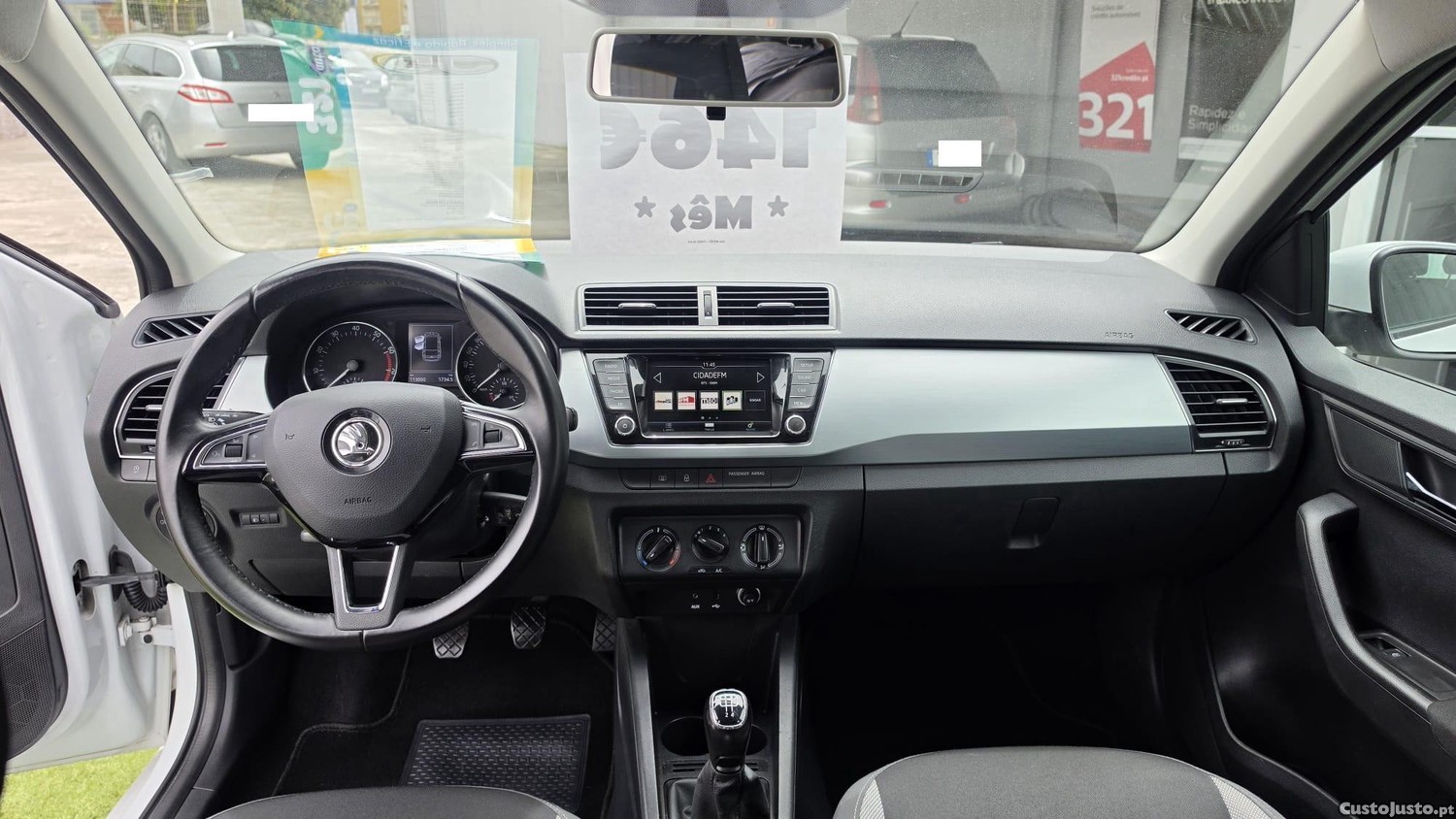 Skoda Fabia Break 1.0TSI Nacional GARANTIA — fotografia 3