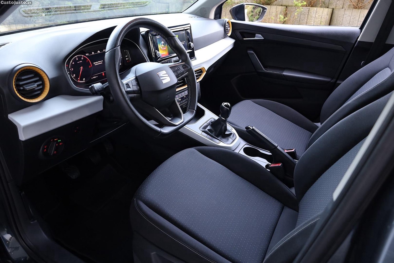 SEAT Arona 1.0 TSI Style — fotografia 5