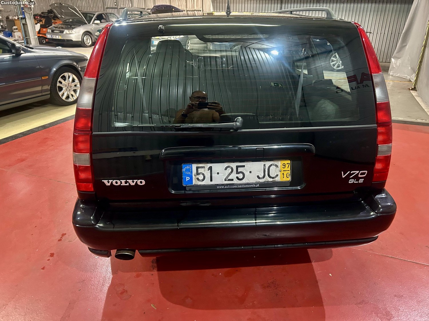 Volvo V70 Muito bom estado 7 lugares 75 mês livro revisões volvo — photo 5