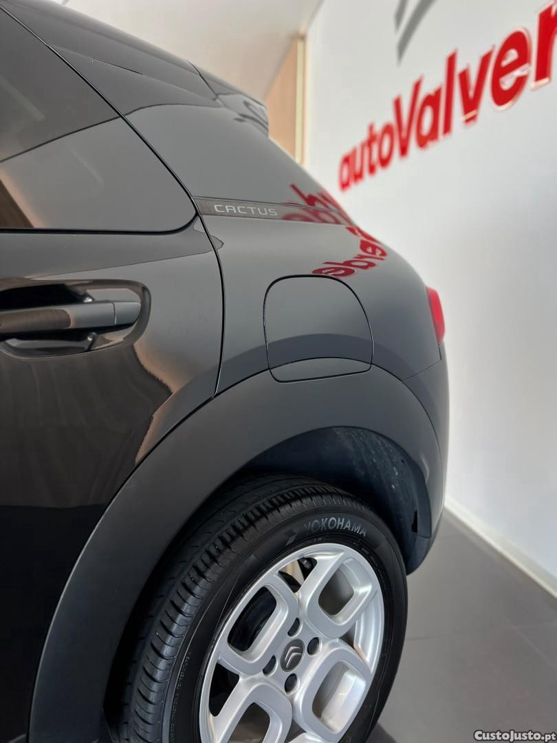 Citroën C4 1.2 PureTech Shine - 18 — photo 5