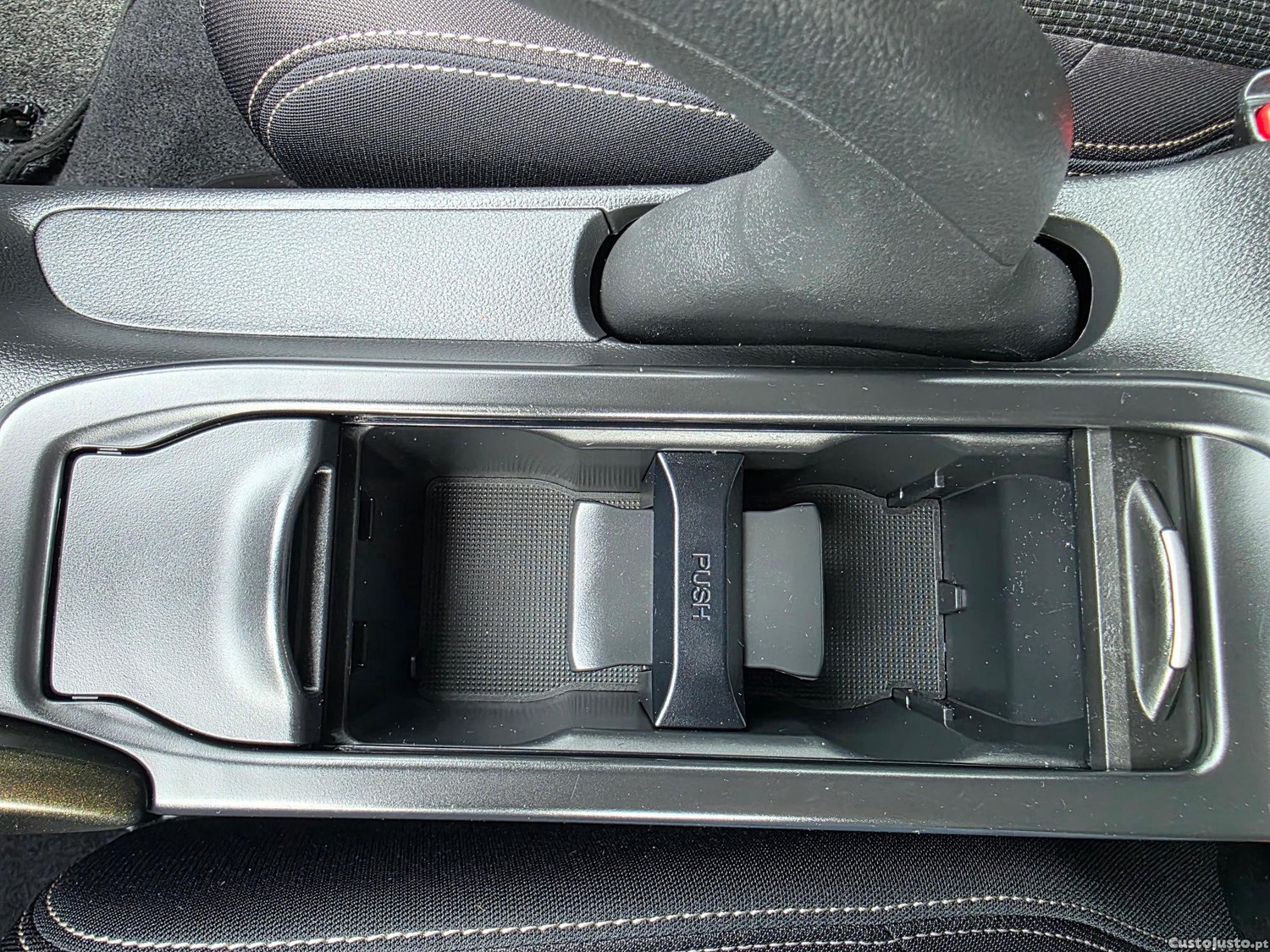 Honda Civic Tourer 1.6 i-DTEC Comfort — fotografia 12
