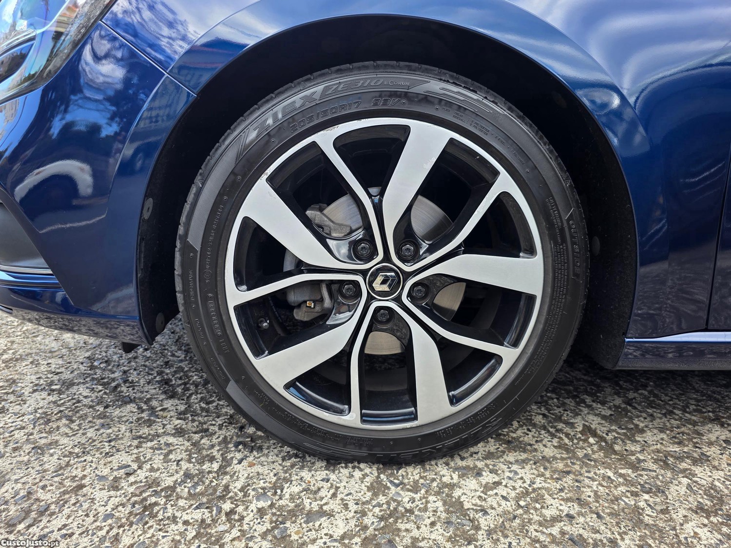 Renault Mégane ST 1.5 DCI Bose Edition — fotografia 3