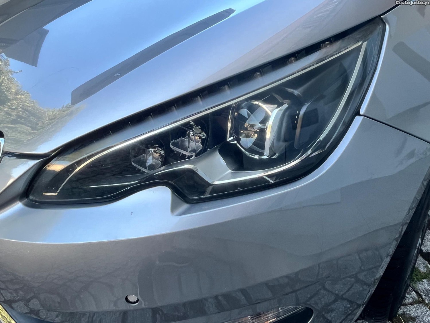 Peugeot 308 120cc 130cv gasolina puretch - 15 foto 3