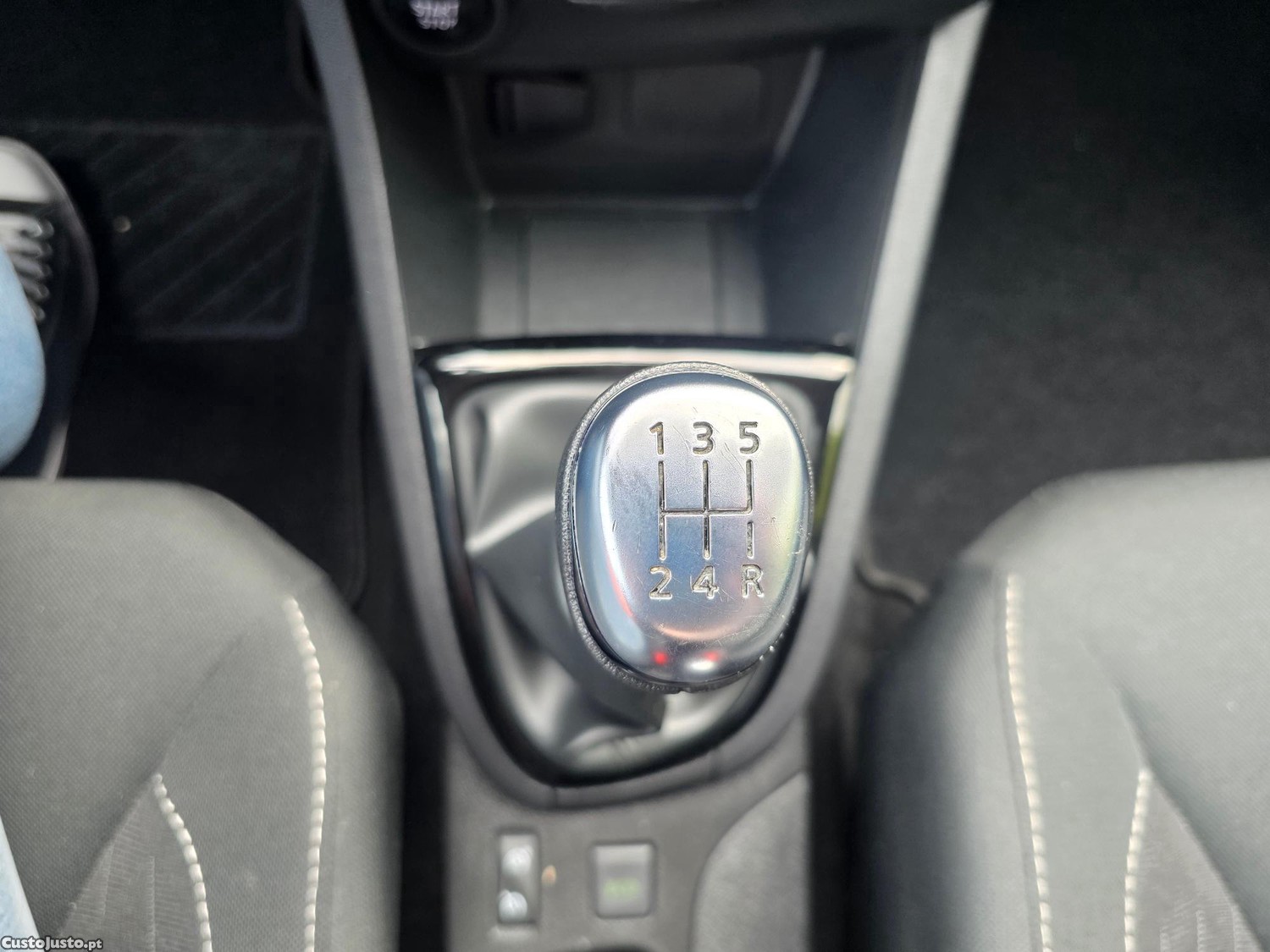 Renault Clio ST 0.9 TCE Limited — fotografia 11