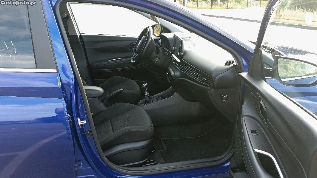 Hyundai Bayon T-GDI — fotografia 4