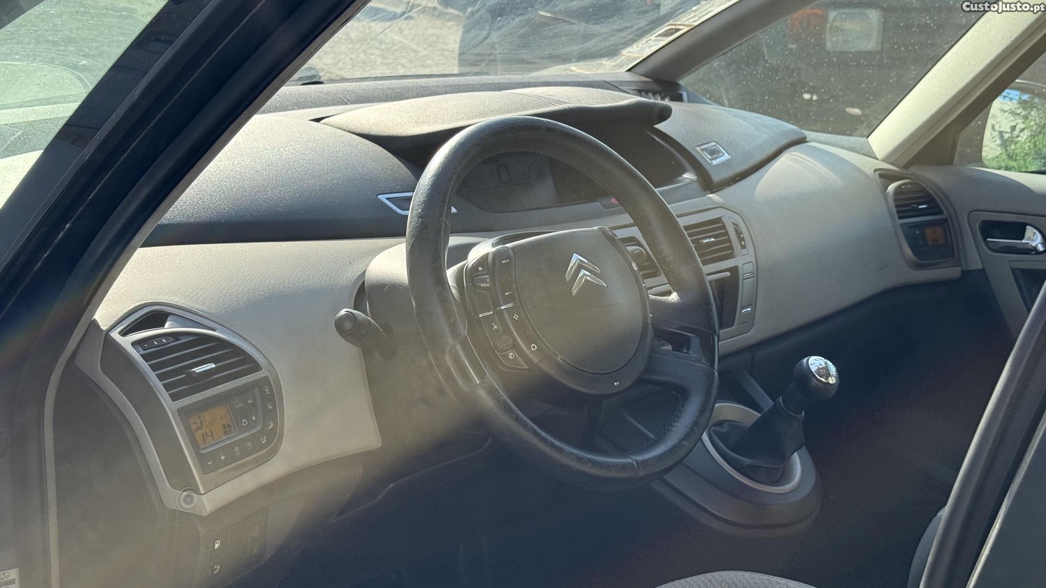 Citroën C4 Grand Picasso 1.6 hdi 2007 7 lugares ( selo  barato )  - 07 foto 5