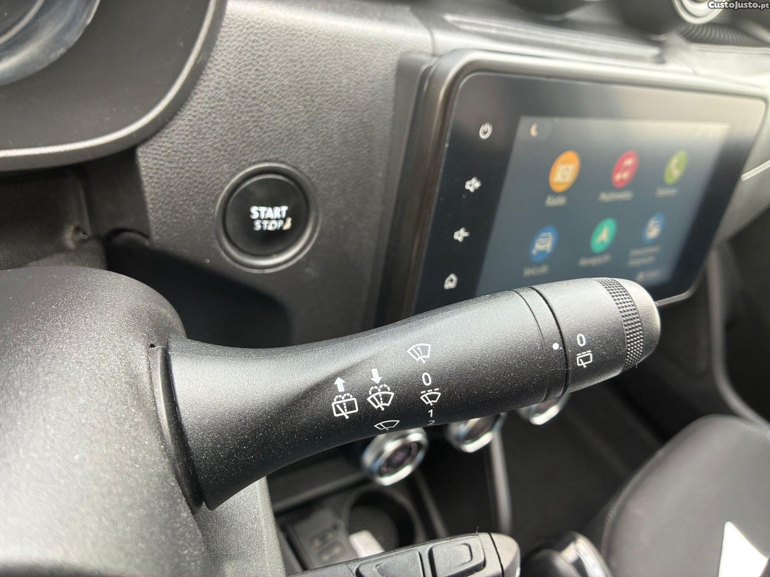 Dacia Duster 1.3 TCe Prestige EDC — fotografia 13