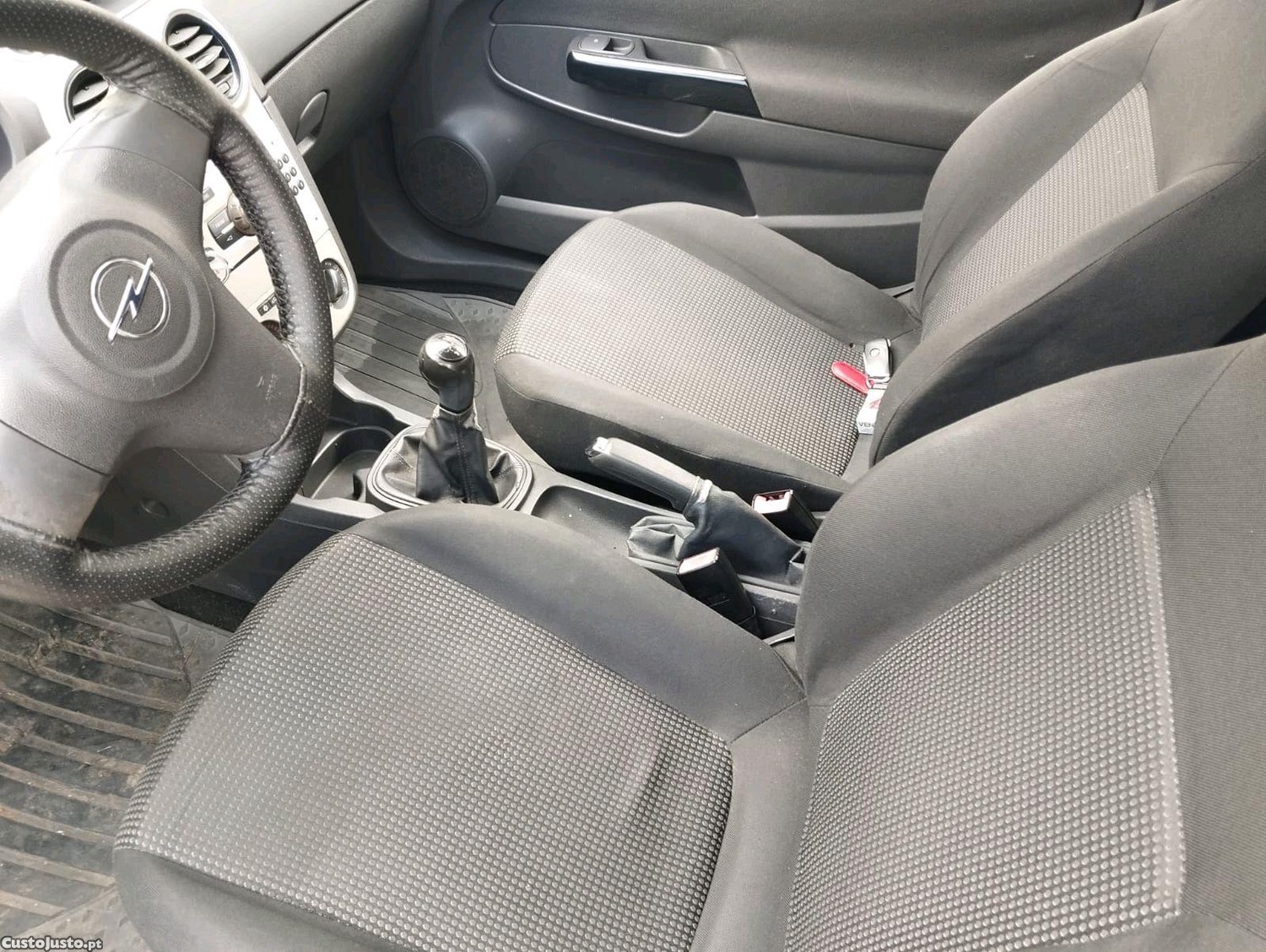 Opel Corsa 1.9tdi — fotografia 2