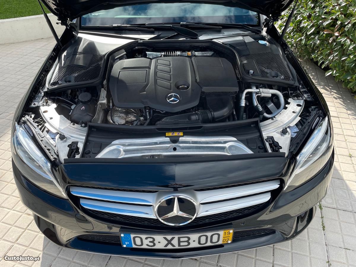 Mercedes-Benz C 220 d Aut. 194CV Avantgarde 49.000Km Nacional - 19 foto 5