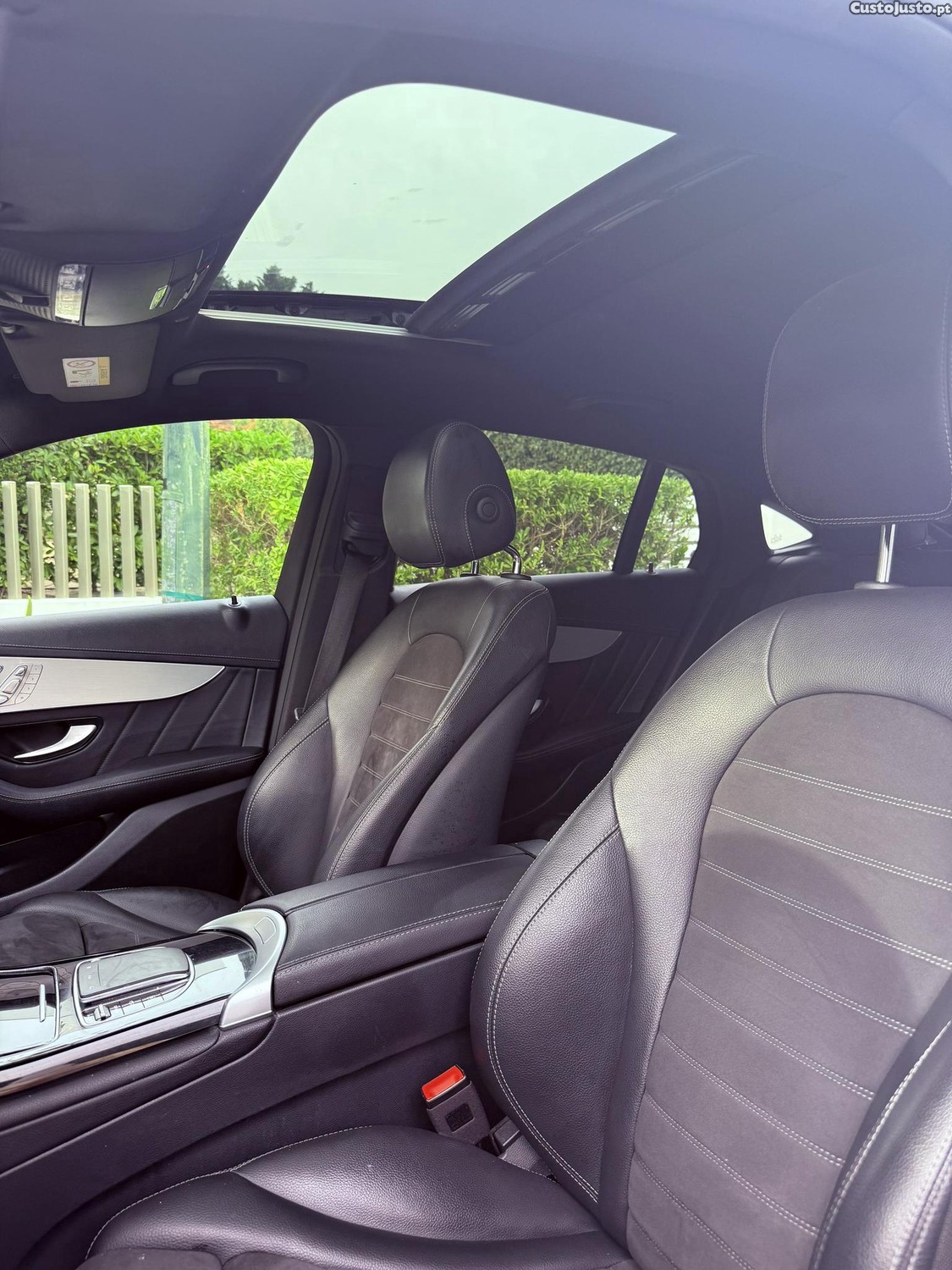 Mercedes-Benz GLC 300 Pack AMG - 21 foto 4