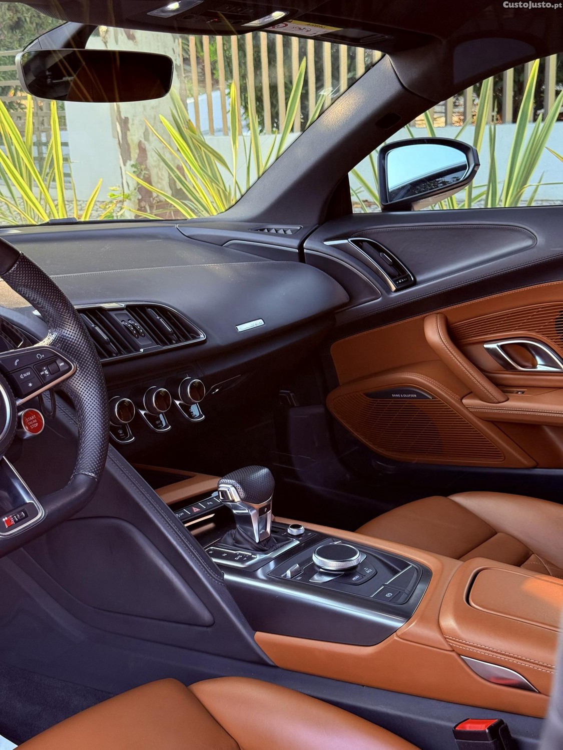 Audi R8 Coupe 5.2 V10 — fotografia 27
