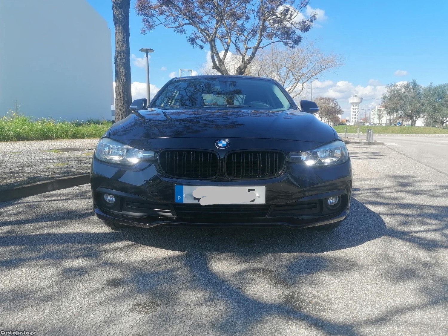 BMW 318 Line Sport — fotografia 3