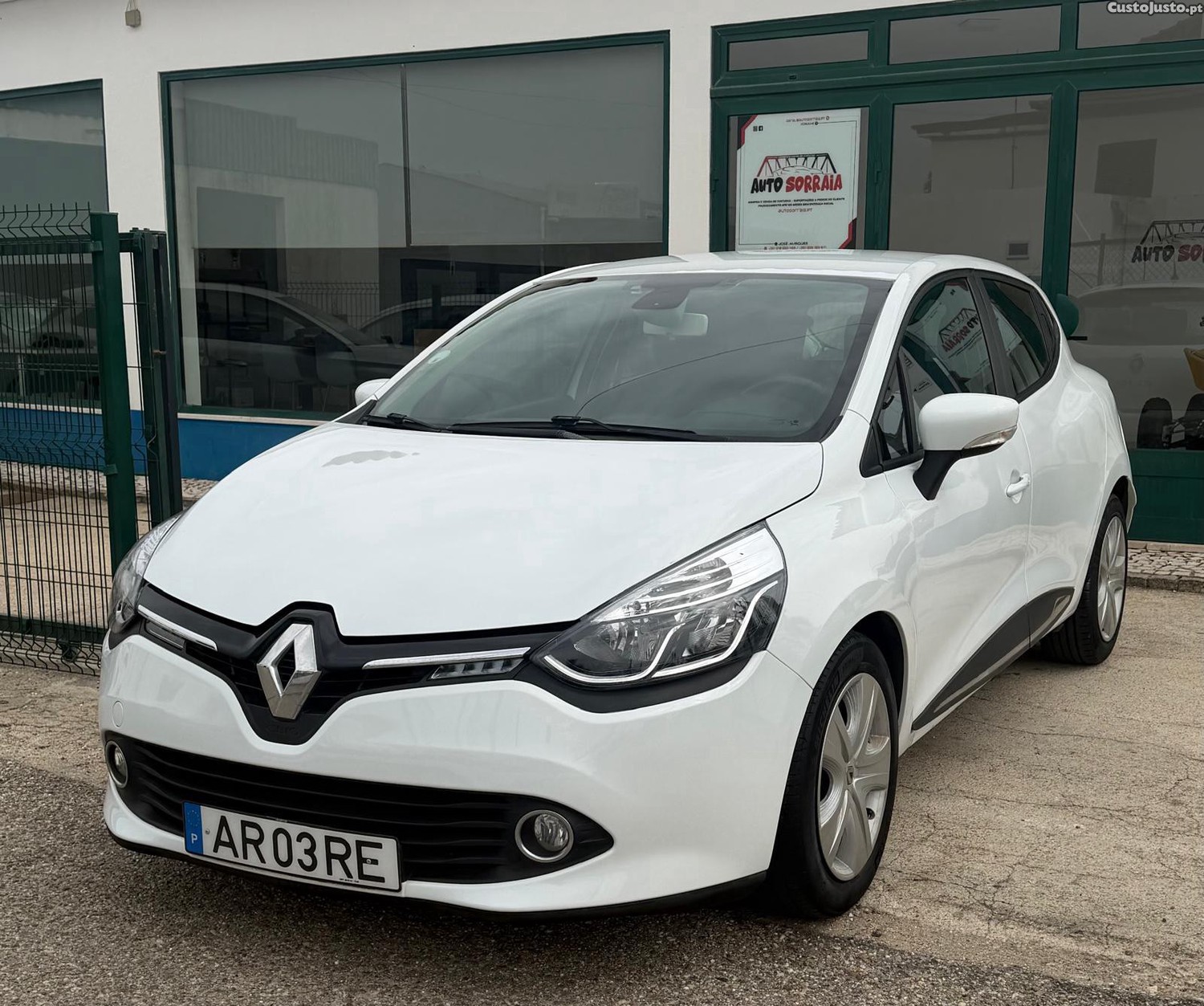 Renault Clio Dynamique — fotografia 12
