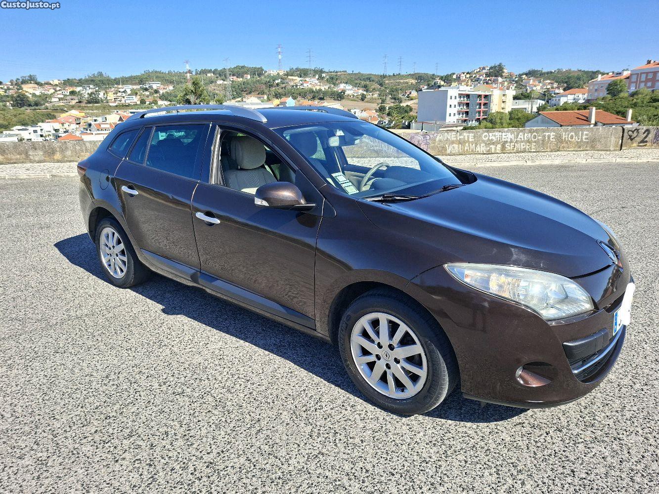 Renault Mégane 1.5 Dci 110cv Estimada - 11 foto 3